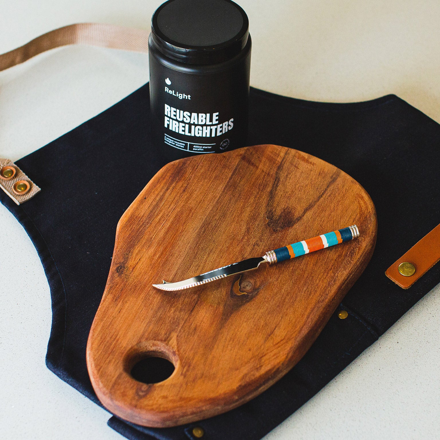 Mahlori Gatherings Box (Full Firelighters Bottle, Cheese Knife, Cheese Board and Apron)