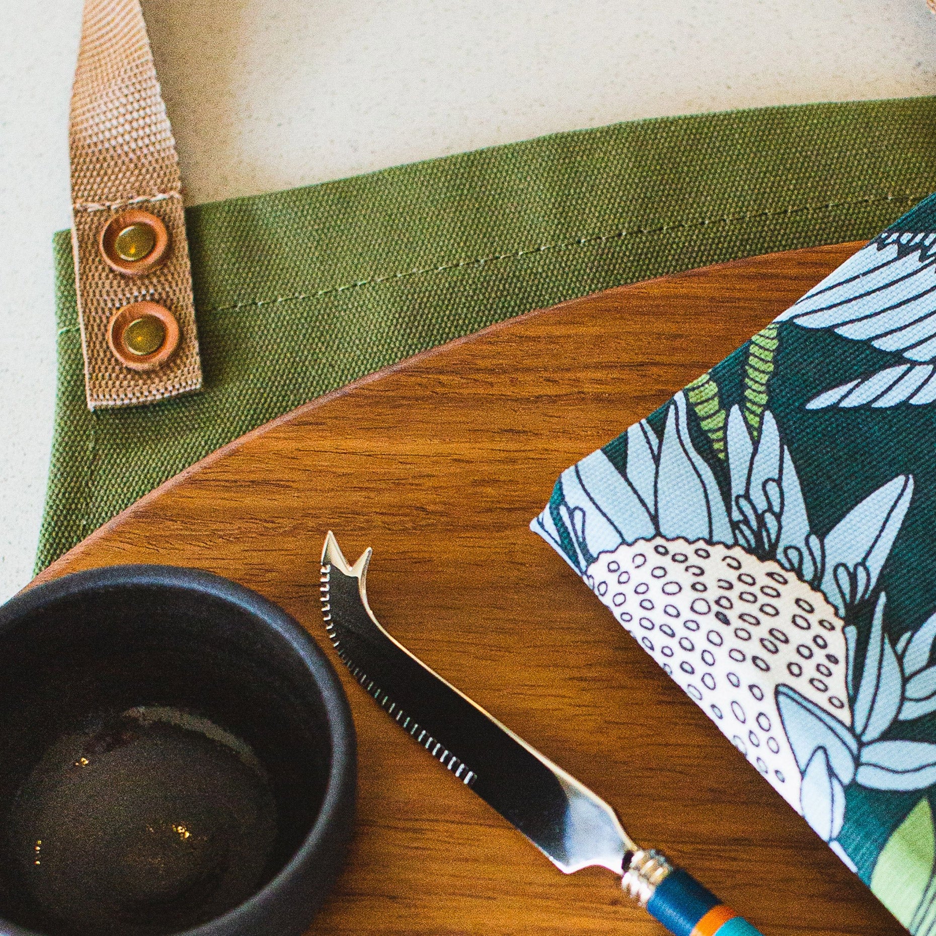 Enhle INDLU Box (Pieter de Jager Canvas & Leather Apron, OH Nice Tapas Board, PaulaG Sea Boat Blue Cheese Knife, A Love Supreme Tea Towel Close Up)